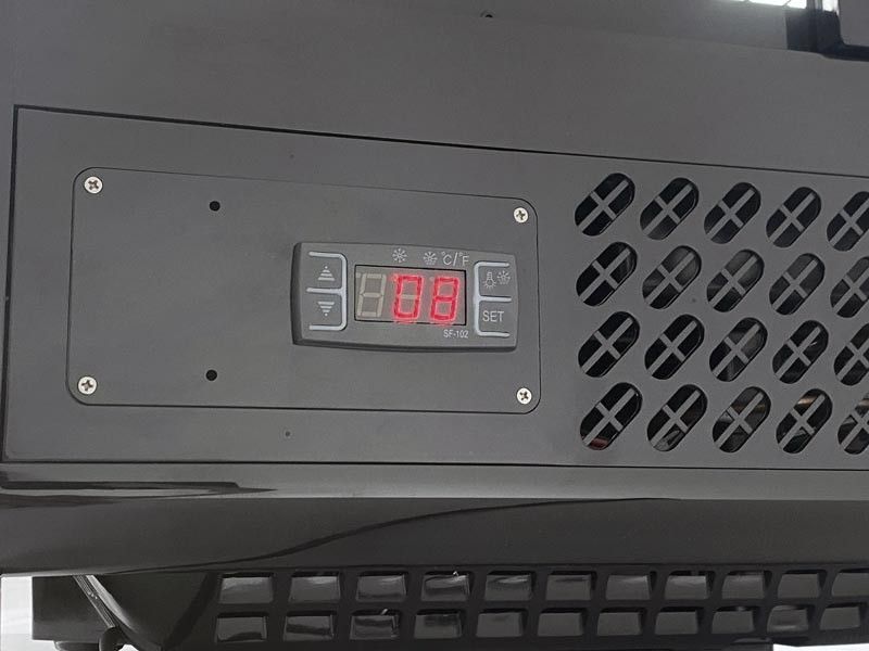 Холодильна вітрина RTW100L3 Premium чорна 00404 фото